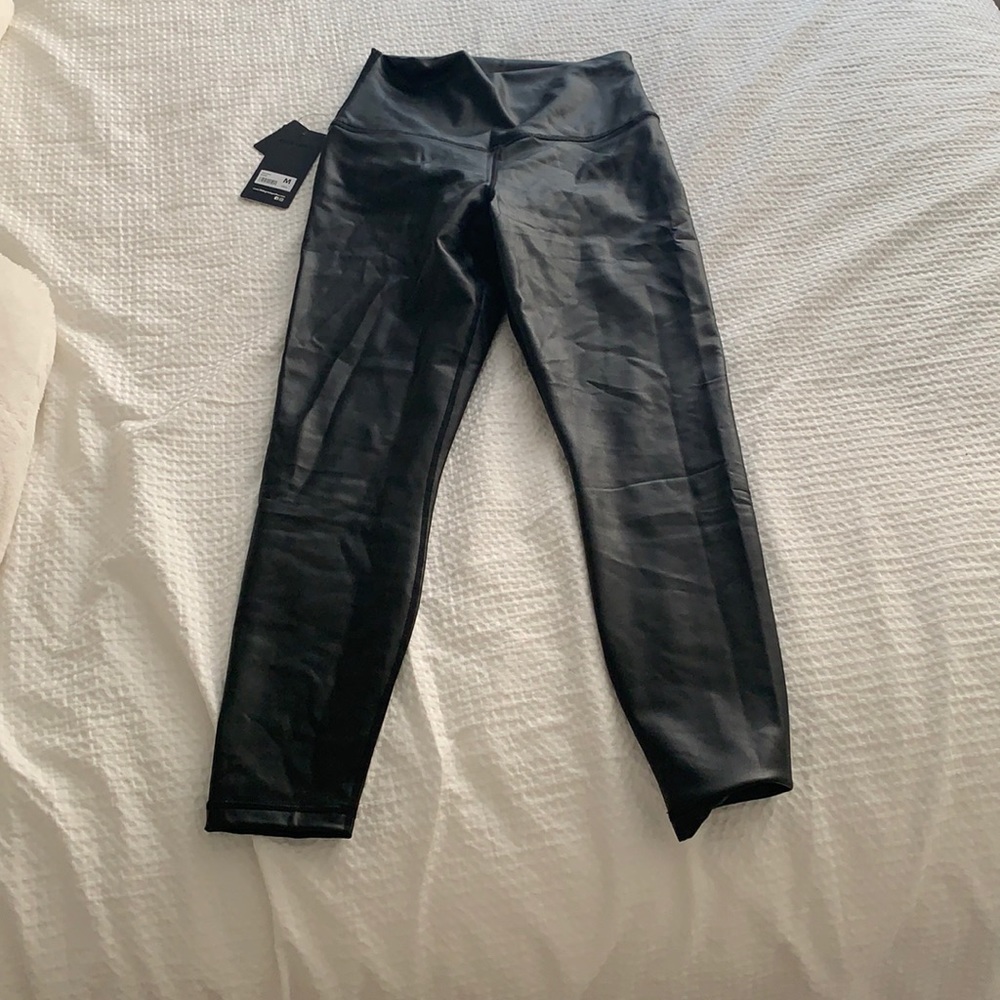 Leather leggings, soo cute